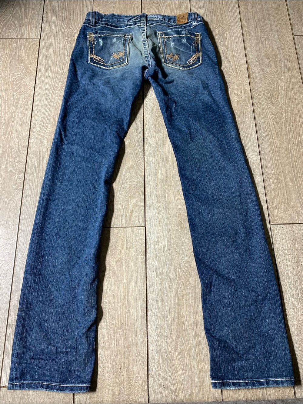 BKE Buckle Women’s Distressed Mid Rise Bootcut Jeans Blue Wash 27x33 1/2 Y2K
